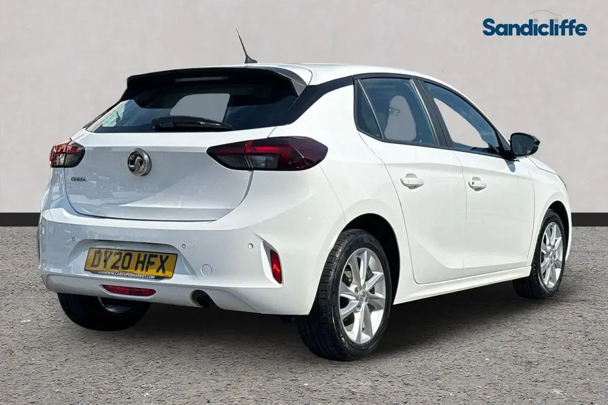 Used Vauxhall Corsa 75 HP (55 kW) 2020 White Hatchback