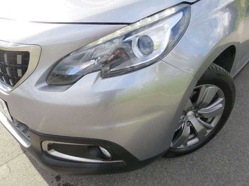 Usado Peugeot 2008 Active 2018 Cinzento SUV