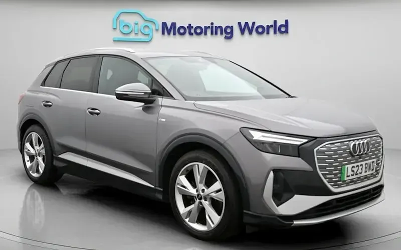 Used Audi Q4 e-tron S-Line 125 kW (170 HP) 2022 SUV