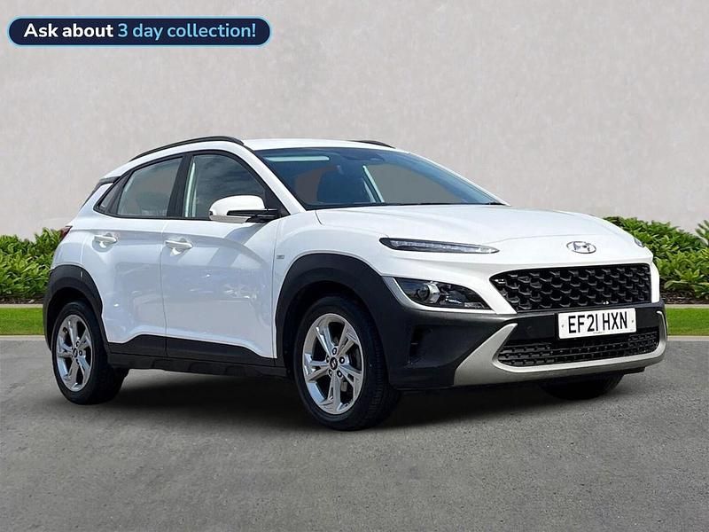 White Used 2021 Hyundai Kona SE SUV | £10,399 (A bit pricey) - Image 1/4