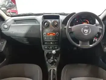 Used Dacia Duster Lauréate 109 HP (80 kW) 2016 Black SUV