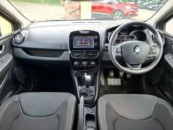Used Renault Clio Dynamique 75 HP (55 kW) 2017 Grey Hatchback