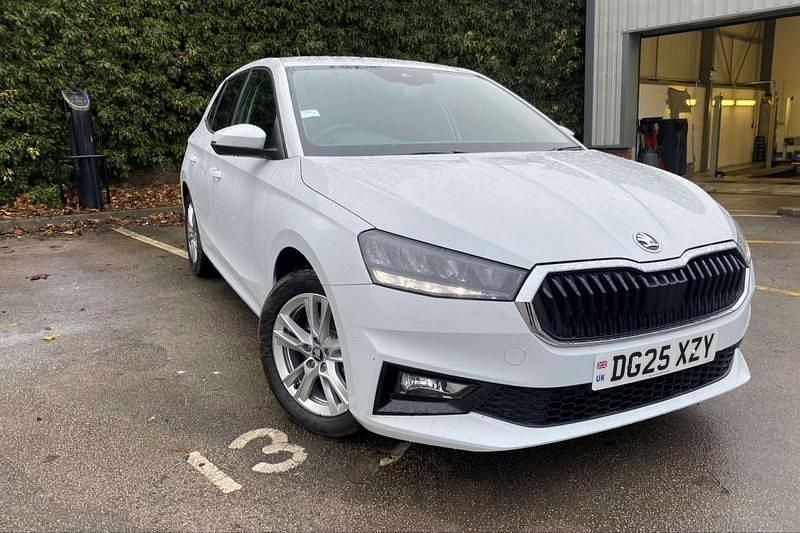 Used Skoda Fabia SE L 85 HP (62 kW) 2025 White Hatchback