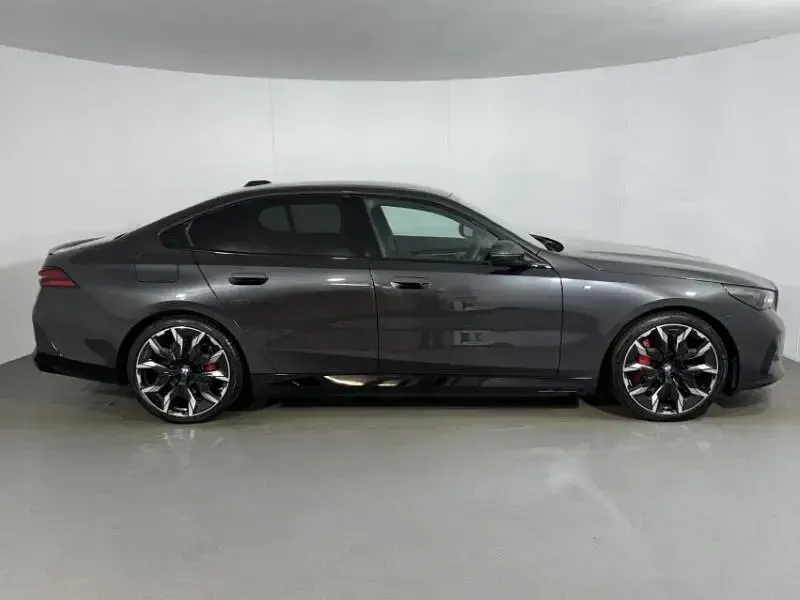 Used BMW i5 M Sport 250 kW (340 HP) 2025 Grey Sedan