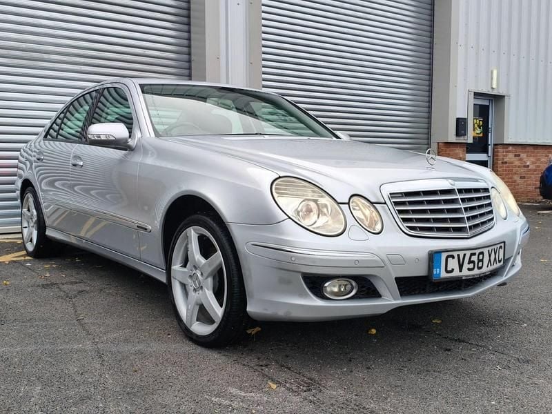 Silver Used 2008 Mercedes E200 Elegance Sedan | £3,000 - Image 1/4