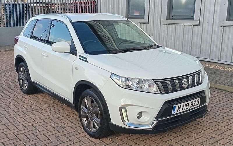 White Used 2019 Suzuki Vitara SZ-T SUV | £10,500 (Fair price) - Image 1/4