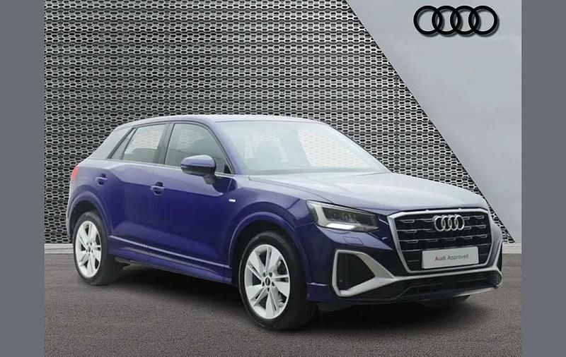 Used Audi Q2 S-Line 147 HP (108 kW) 2021 Blue SUV