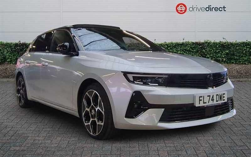 Used Vauxhall Astra Ultimate 131 HP (96 kW) 2024 Grey Hatchback