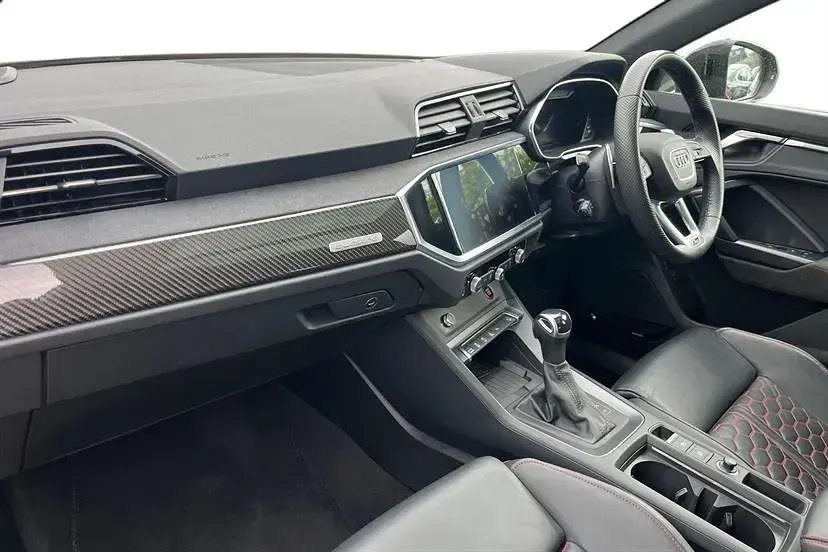 Begagnad Audi RS Q3 Advanced 400 HK (294 kW) 2023 Grå SUV