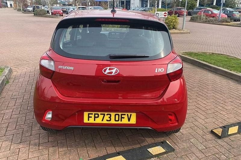 Used Hyundai i10 Advanced 2023 Red Hatchback