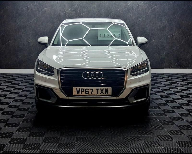 Used Audi Q2 115 HP (84 kW) 2018 White SUV