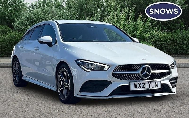 Used Mercedes CLA220 Shooting Brake AMG line 190 HP (139 kW) 2021 White Estate