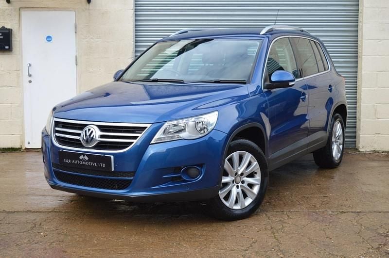 Blue Used 2009 VW Tiguan SE SUV | £4,300 (Fair price) - Image 1/4