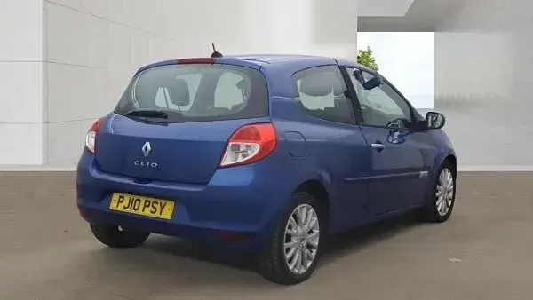 Used Renault Clio Dynamique 2010 Blue Hatchback