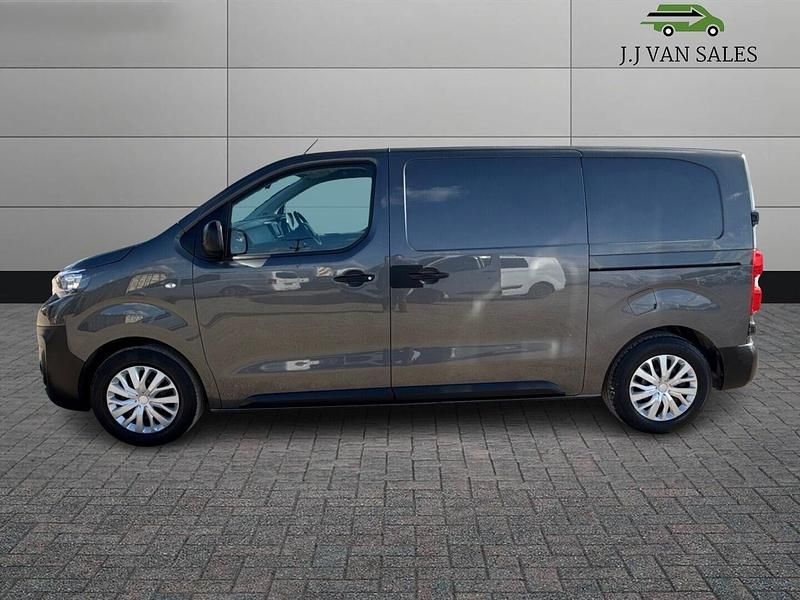 Second-hand Peugeot Expert Premium 2022 Gri Van