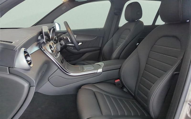 Used Mercedes GLC300 AMG Line Premium 245 HP (180 kW) 2022 Silver Estate