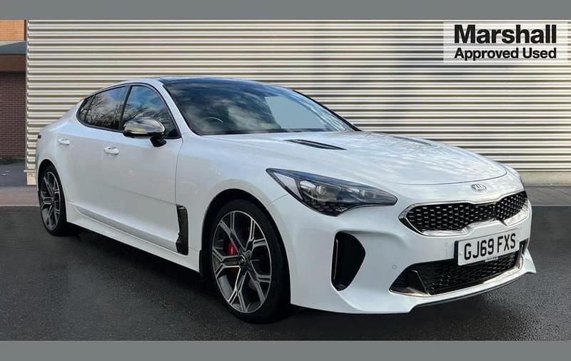 White Used 2019 Kia Stinger Hatchback | £26,290 (Fair price) - Image 1/4