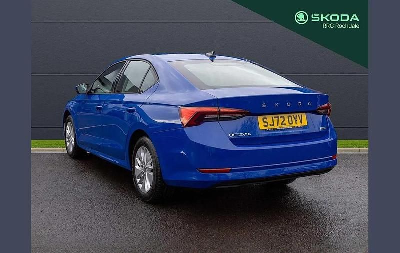 Used Skoda Octavia SE Technology 108 HP (79 kW) 2022 Energy blue Hatchback