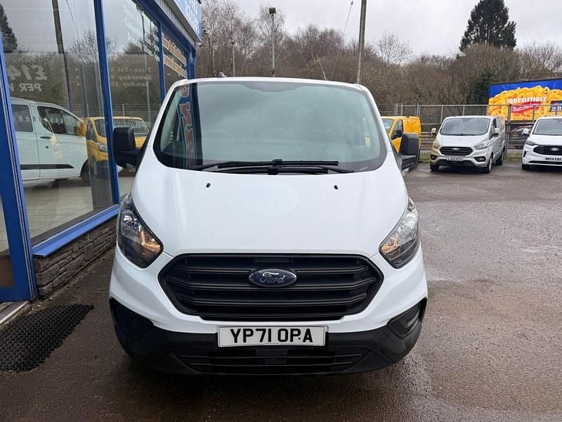 Used Ford Transit Custom 105 HP (77 kW) 2021 White Van