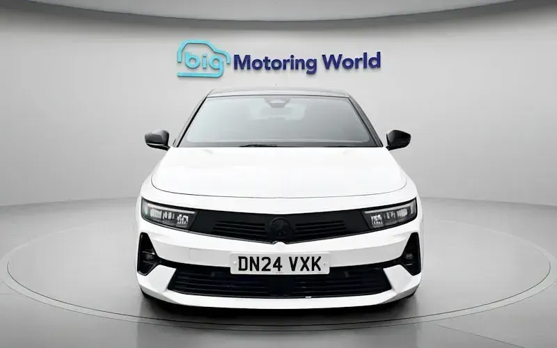 Used Vauxhall Astra 131 HP (96 kW) 2026 Hatchback