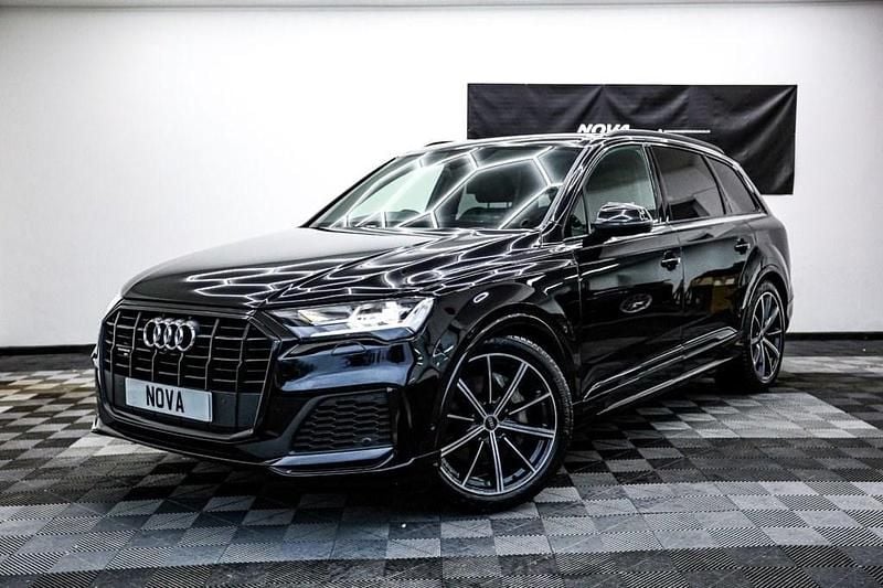 Used Audi Q7 Black Edition 340 HP (250 kW) 2022 Black SUV