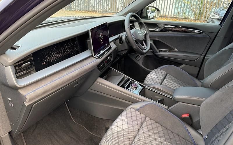 Used VW Tayron R-line 272 HP (200 kW) 2026 SUV