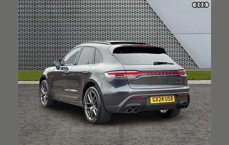 Used Porsche Macan 261 HP (191 kW) 2024 Grey SUV