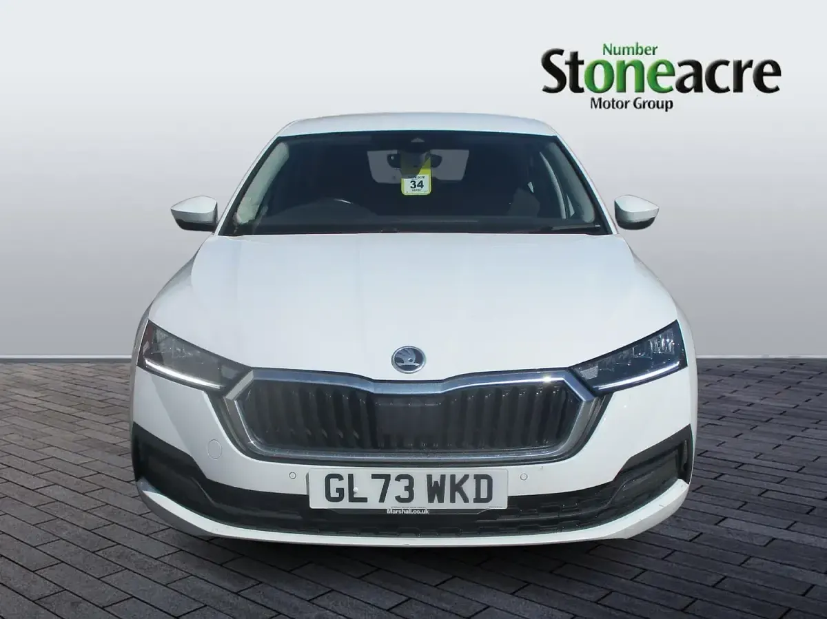 Used Skoda Octavia SE Technology 110 HP (80 kW) 2024 White Hatchback