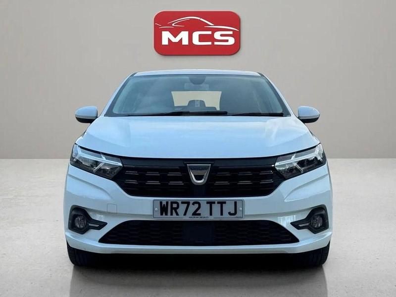 Used Dacia Sandero Comfort 91 HP (66 kW) 2022 White Hatchback