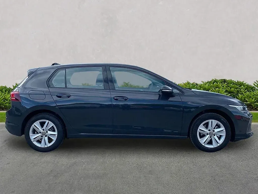 Used VW Golf VIII 115 HP (84 kW) 2026