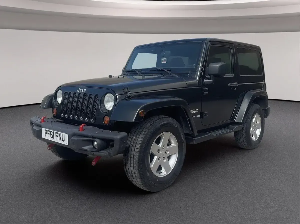 Used Jeep Wrangler Sahara 285 HP (209 kW) 2012 Dark green SUV