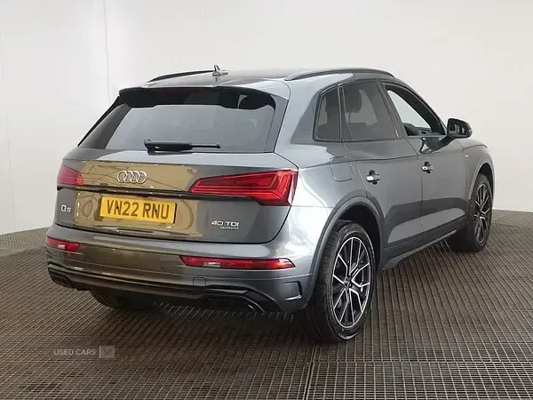 Used Audi Q5 Comfort 204 HP (150 kW) 2022 Grey SUV
