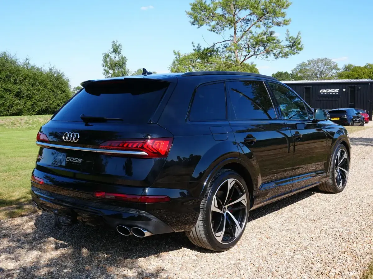 Used Audi SQ7 Black Edition 507 HP (372 kW) 2021 Black SUV