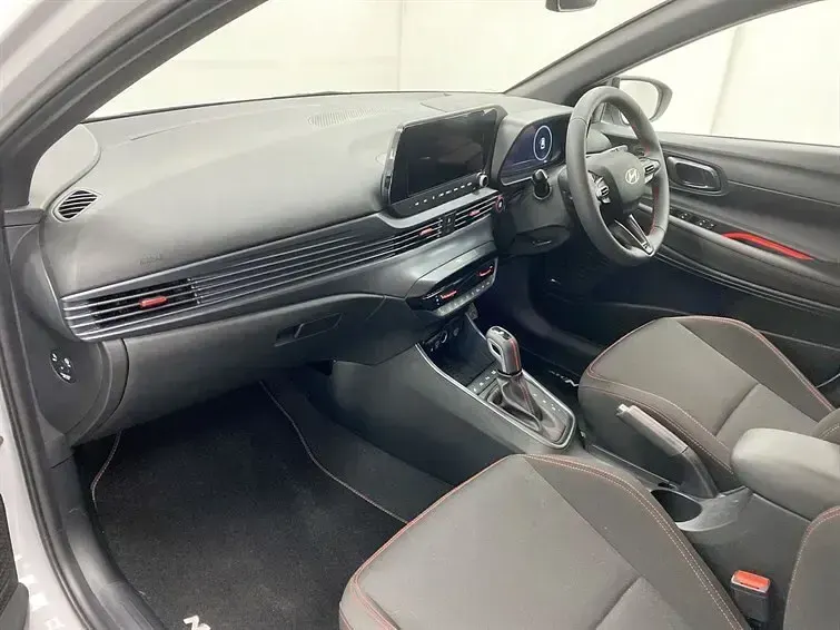 Used Hyundai i20 N Line 90 HP (66 kW) 2025 Grey Hatchback