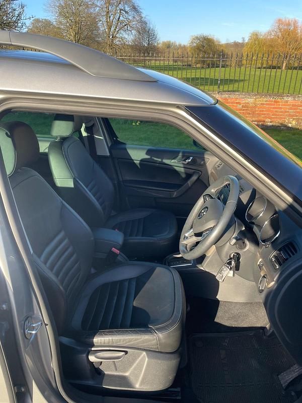 Used Skoda Yeti SE L 2017 Beige SUV