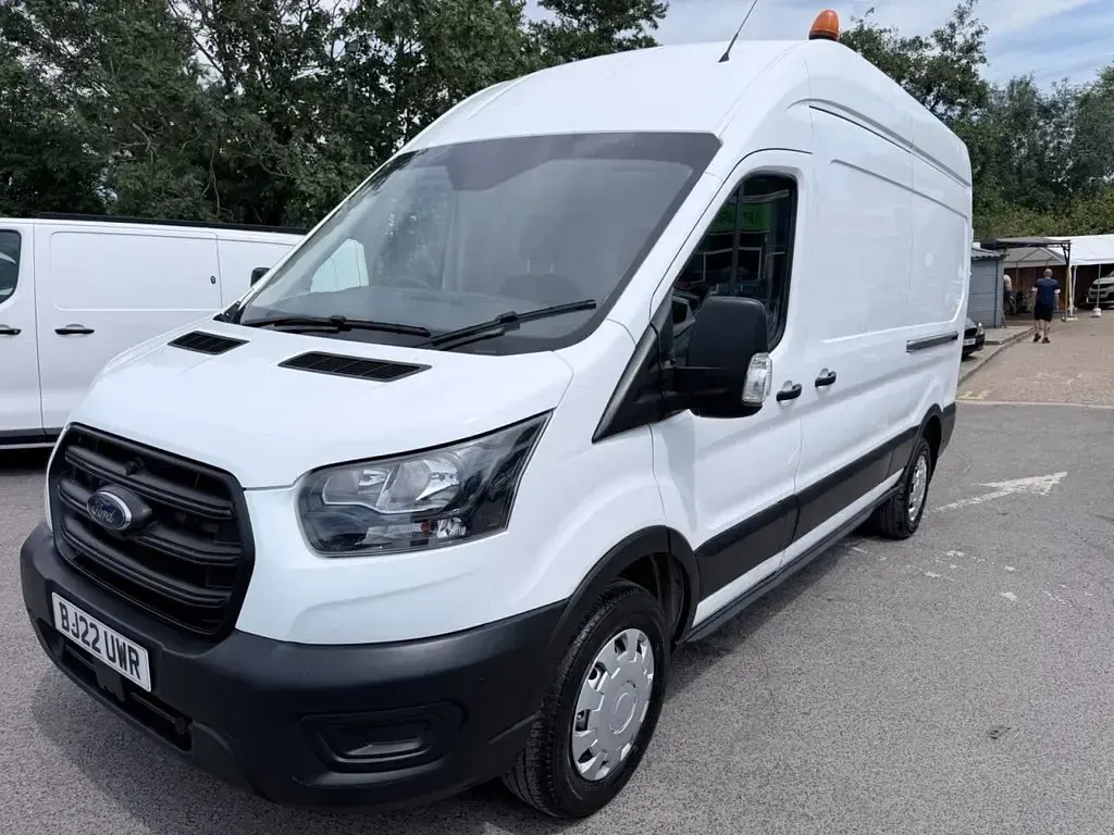 Used Ford Transit 130 HP (95 kW) 2022 White Van