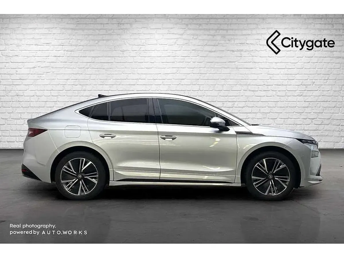 Used Skoda Enyaq iV 154 kW (210 HP) 2026 Brilliant silver metallic SUV