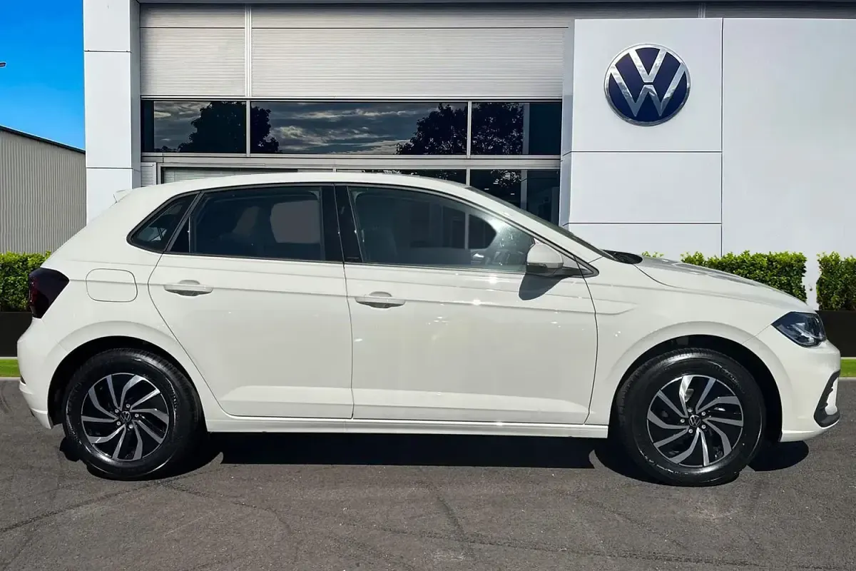 Ny VW Polo Life 2026 Grå Halvkombi