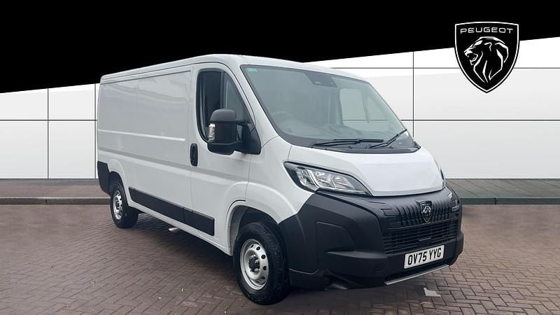 New 2025 Peugeot Boxer Van | £23,990 (Good price) - Image 1/4