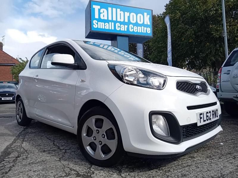 White Used 2012 Kia Picanto Hatchback | £2,995 (Fair price) - Image 1/3