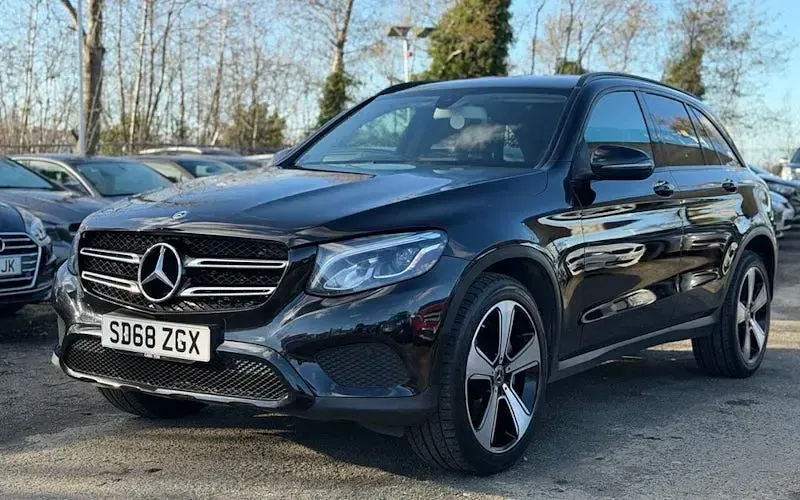 Used Mercedes GLC220 Urban 170 HP (125 kW) 2018 Black SUV