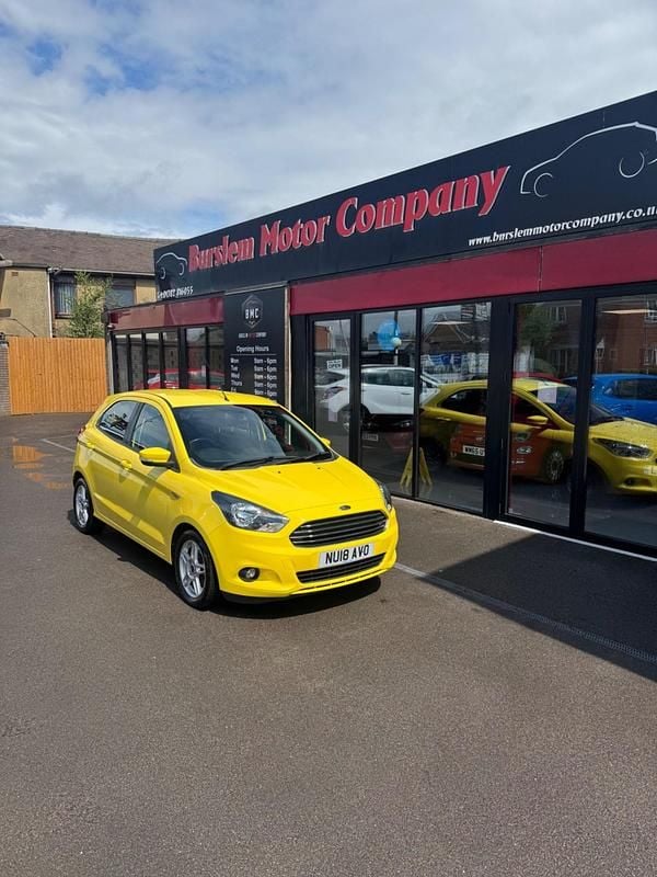 Used Ford Ka Plus Zetec 70 HP (51 kW) 2018 Yellow Hatchback