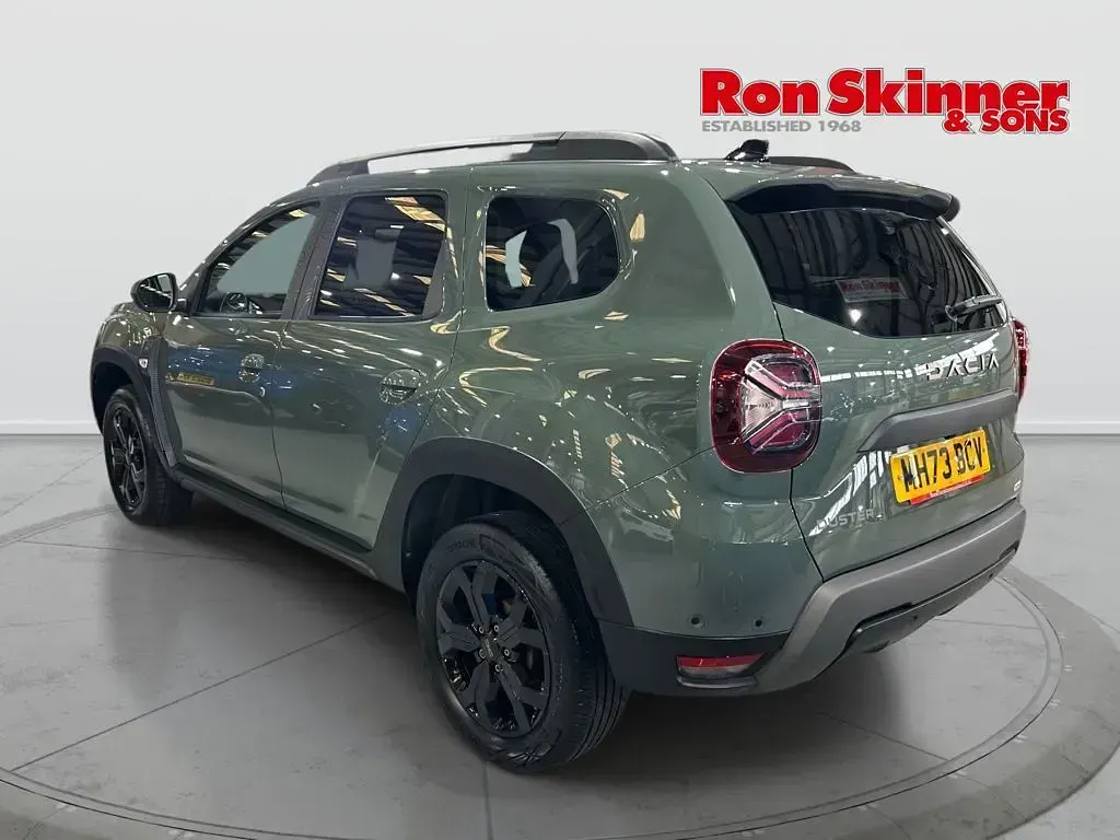 Used Dacia Duster Extreme 2024 Green SUV