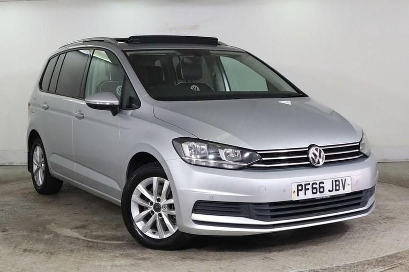 Silver Used 2016 VW Touran Family MPV | £9,475 (Fair price) - Image 1/4