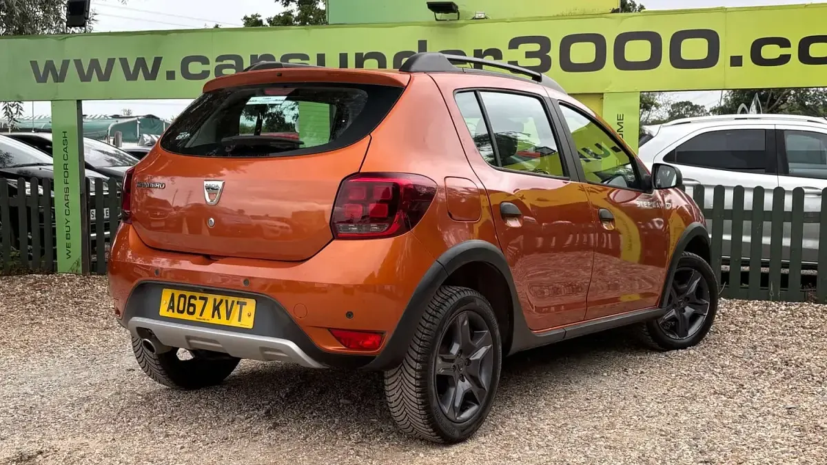 Used Dacia Sandero Stepway 2017 Orange Hatchback