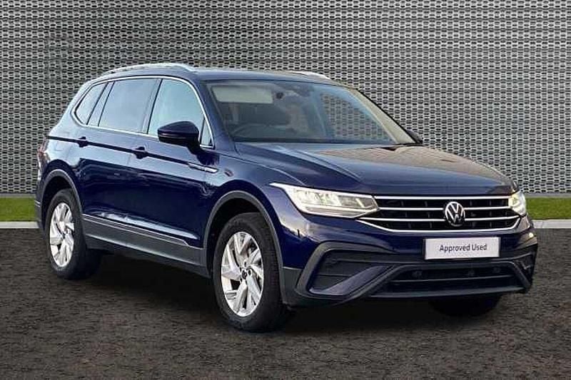 Used 2024 VW Tiguan Allspace SUV | £26,567 (Super price) - Image 1/4