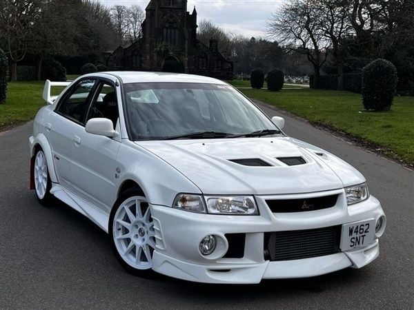 White Used 2000 Mitsubishi Colt Sedan | £65,000 - Image 1/1
