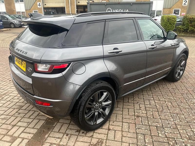 Begagnad Land Rover Range Rover evoque Landmark 2018 Grå Kombi