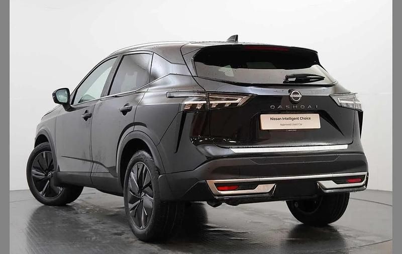 New Nissan Qashqai Tekna 155 HP (114 kW) 2025 Black SUV