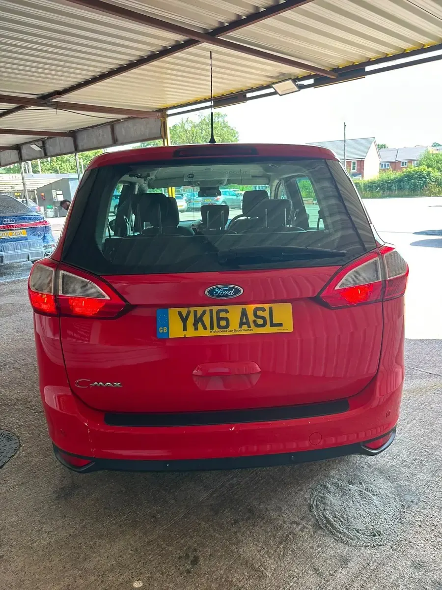 Used Ford Grand C-Max Zetec 2016 Red MPV